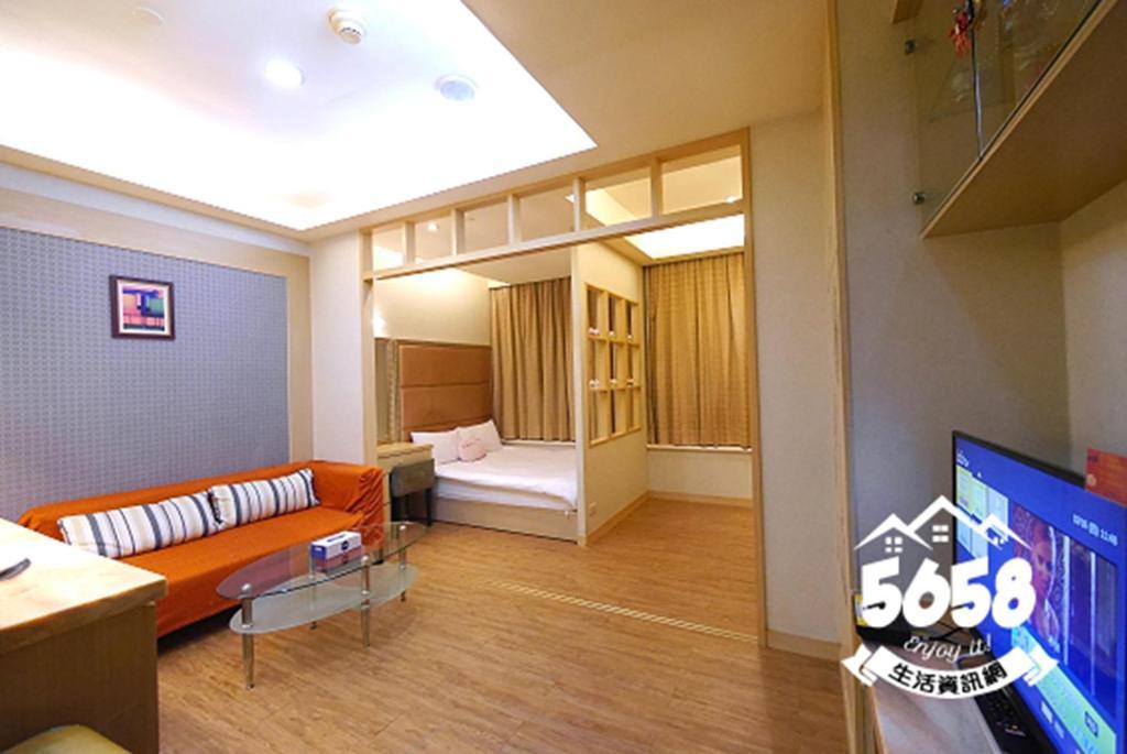 85 Happy Holiday Hotel Kaohsiung Exterior foto